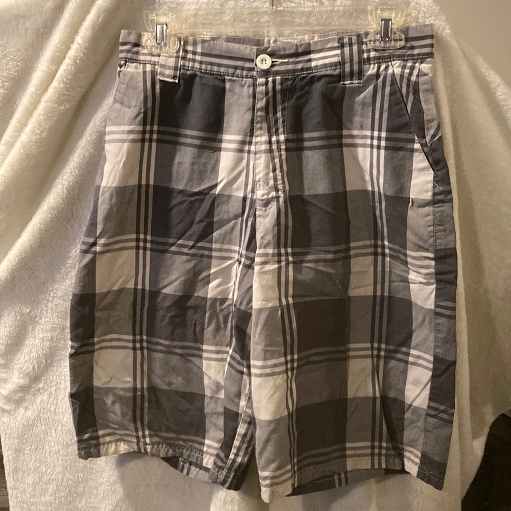 NWOT MENS SZ 18 BURNSIDE PLAID POCKET SHORTS